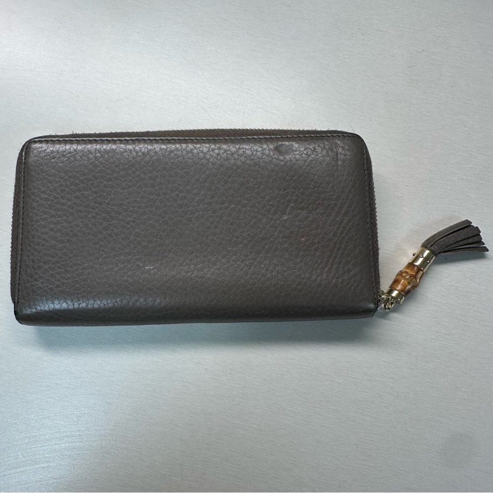 GUCCI Bamboo Tassel Swing Leather Zip Around Long Wallet Brown-Gray - Picture 4 of 10